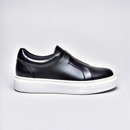 Sneakers Noir En Cuir Grainé, Confort Premium