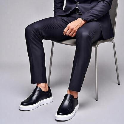Sneakers Noir En Cuir Grainé, Confort Premium