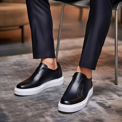 Sneakers Noir En Cuir Grainé, Confort Premium