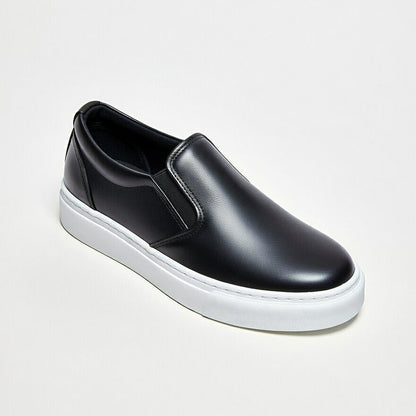 Sneakers Noir En Cuir Grainé, Confort Premium