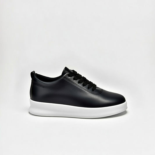 Sneakers Noir En Cuir Grainé, Confort Premium